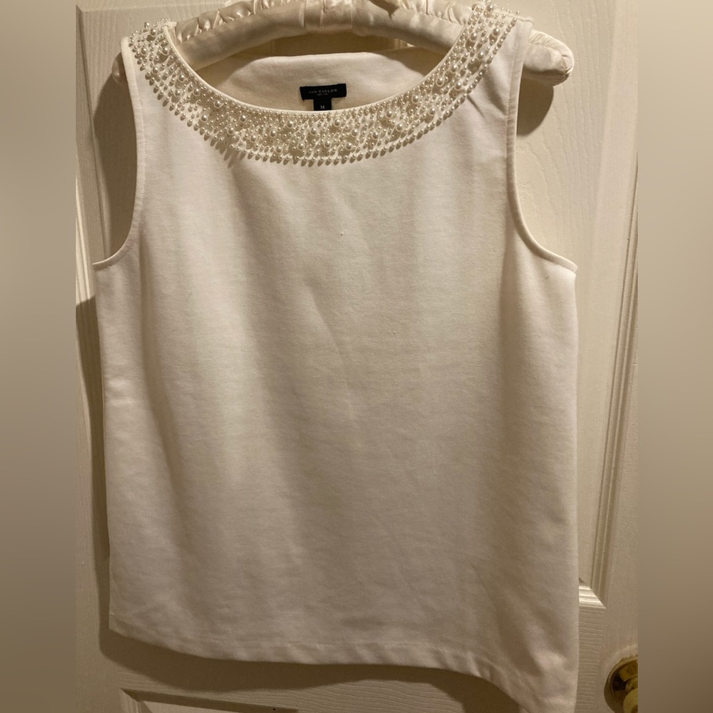 Like New! Ann Taylor Sleeveless Blouse with Pearl Accented Neckline - Medium